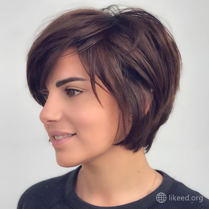 Effortlessly Chic with a Classic Layered Bob
