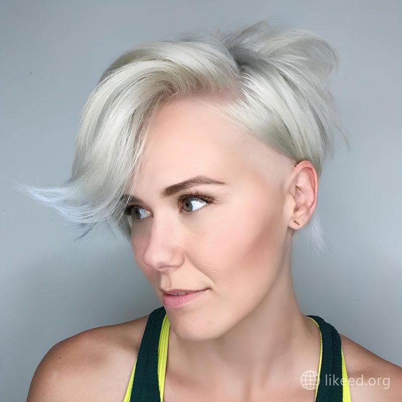 Platinum Power: The Edgy Pixie