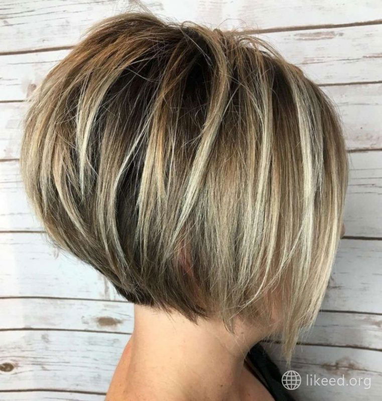 Soft Layered Bob