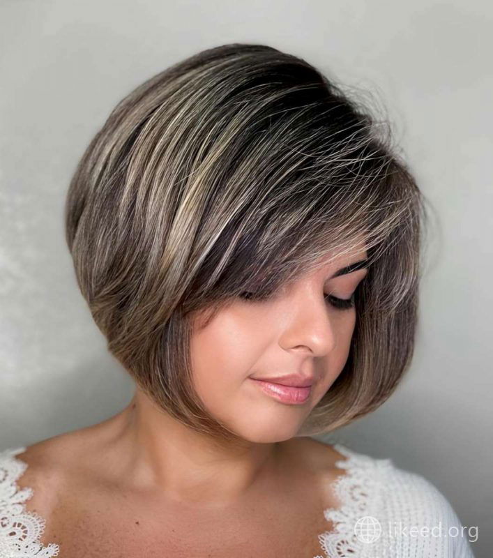 Textured Layered Bob with Highlights