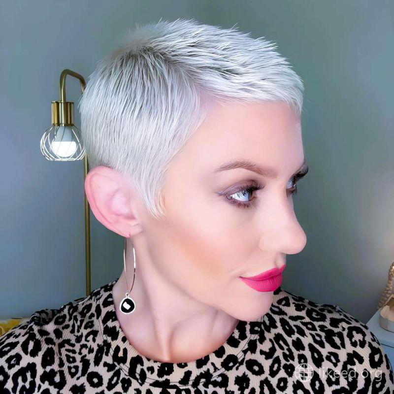 Precision & Confidence: Platinum Pixie Side Profile