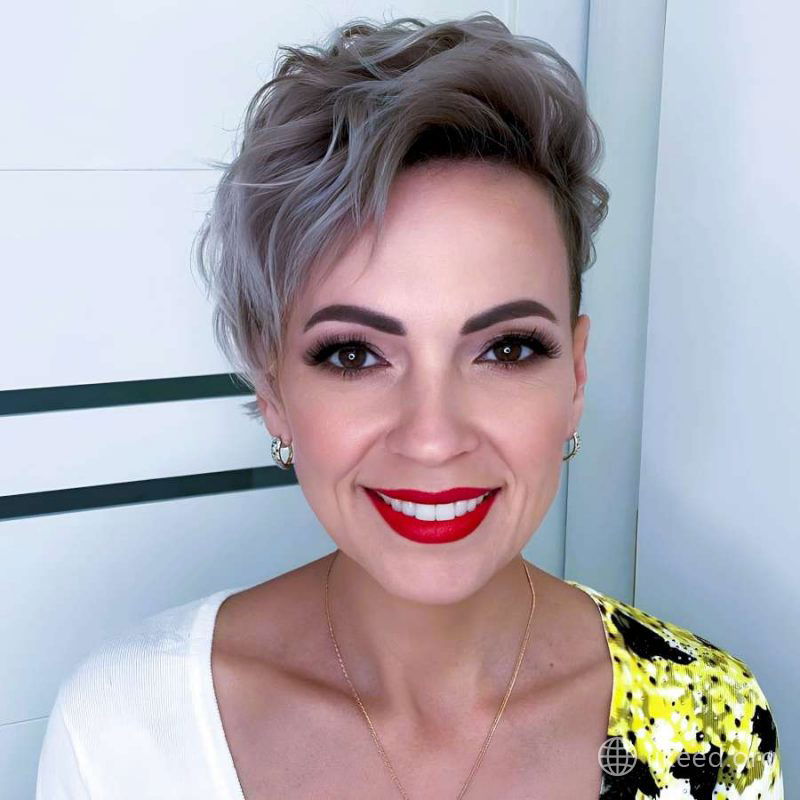Smiling Confidence with Tousled Texture