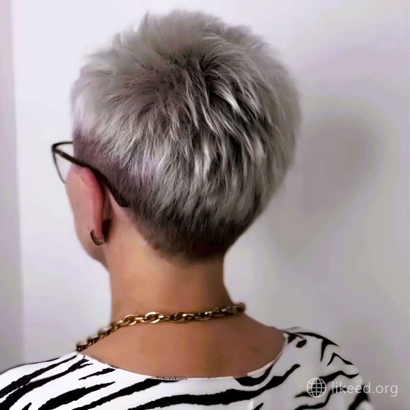Tapered Pixie with Soft Layers